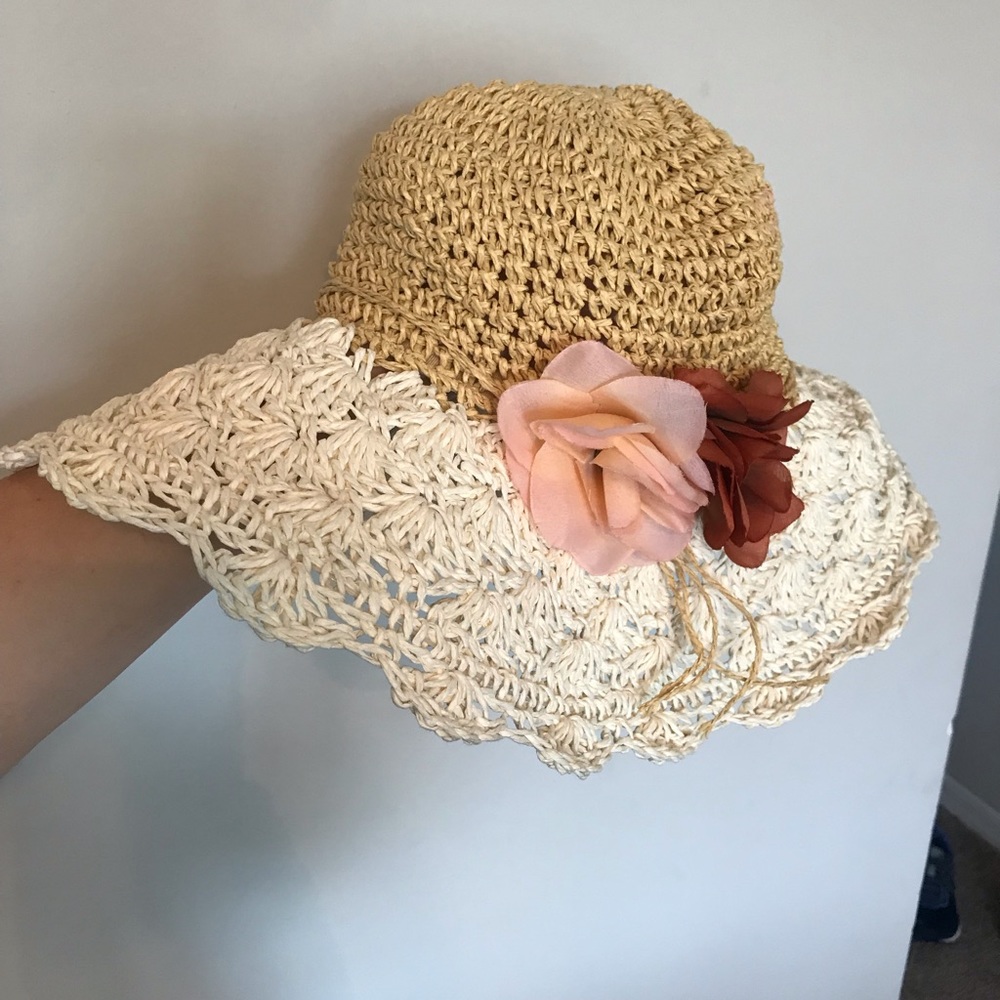 Beach hat